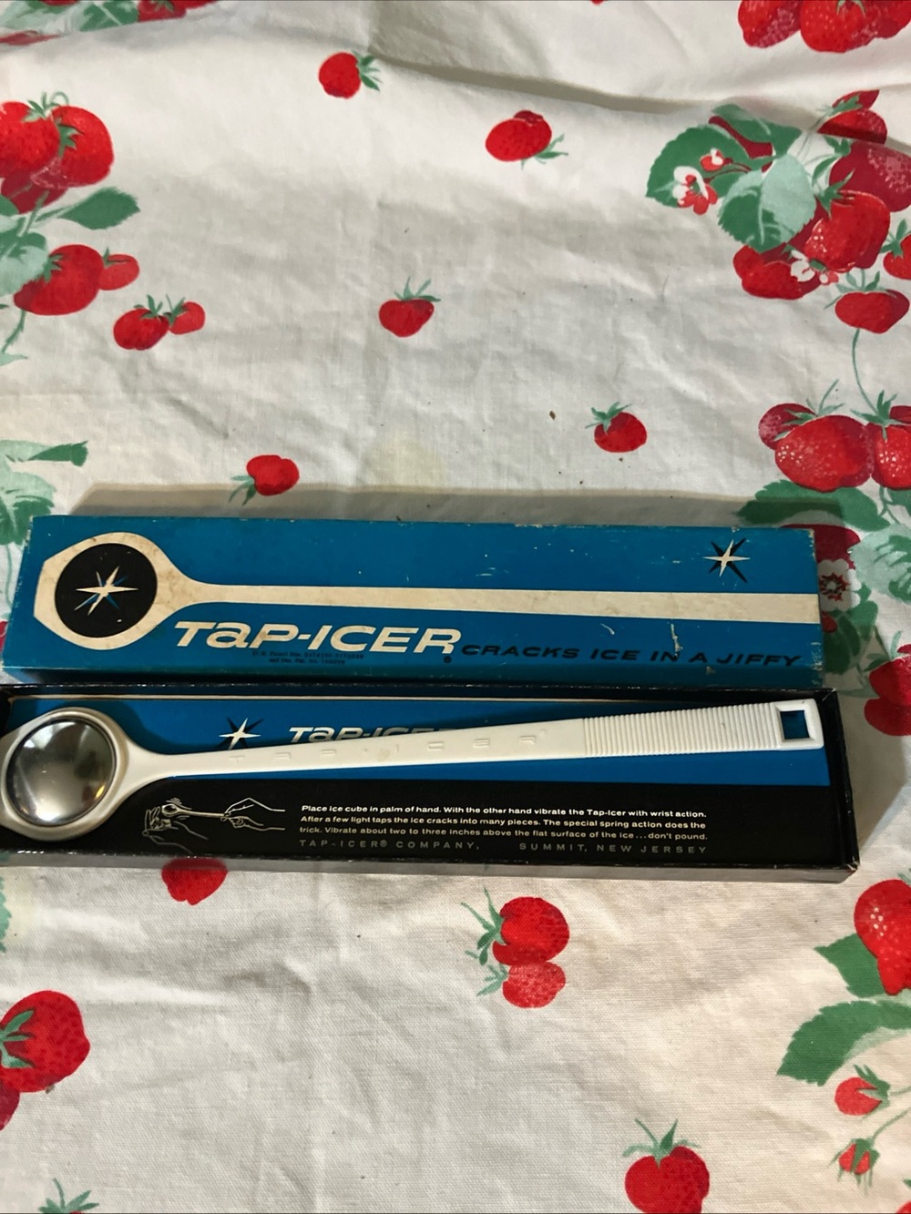 Vintage MCM Tap-Icer Ice Cracker Cracks Ice in a Jiffy Bar Tool W/ Original Box